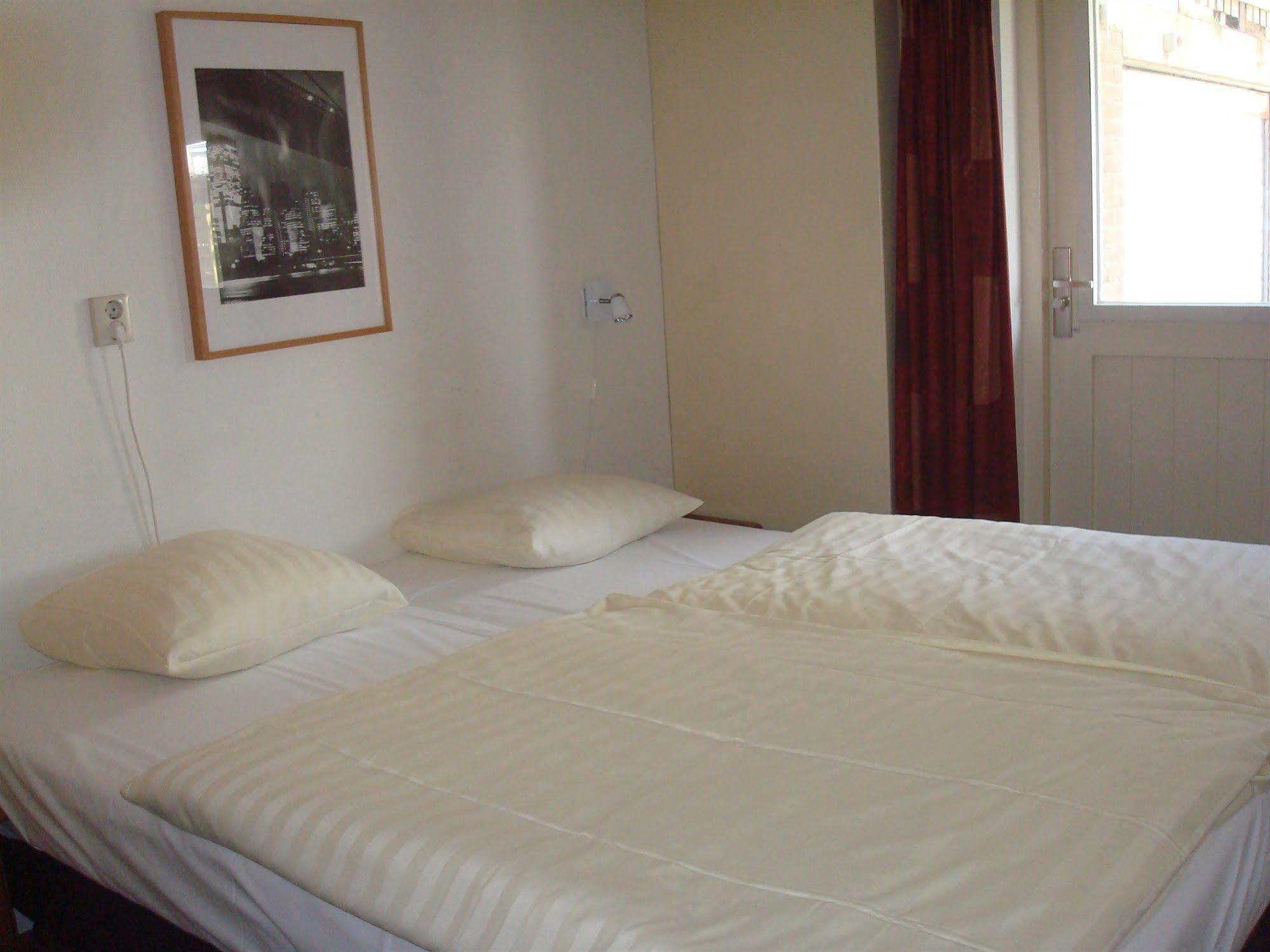 Rasch Hotel 2*