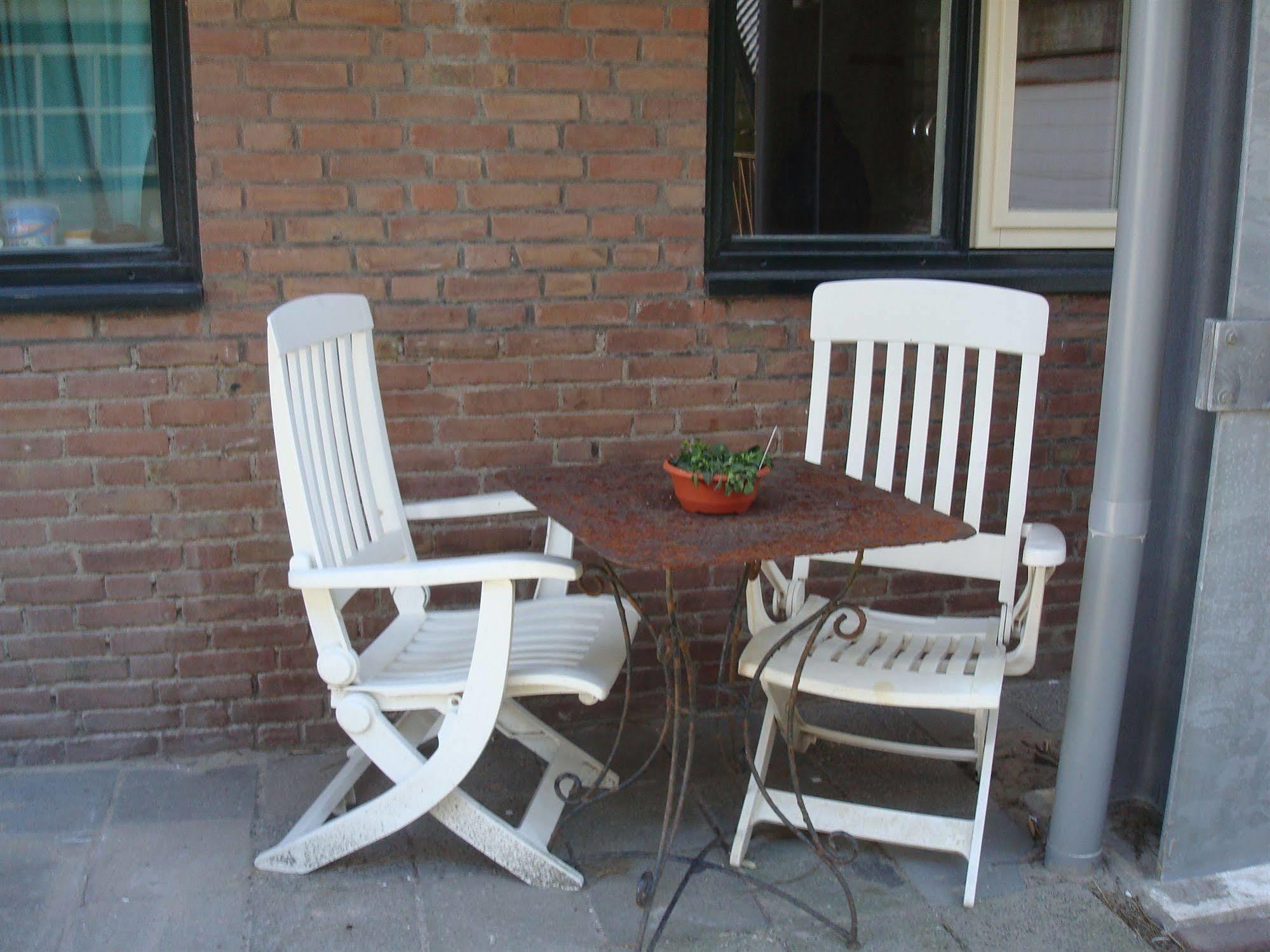 Rasch 2* Bergen aan Zee